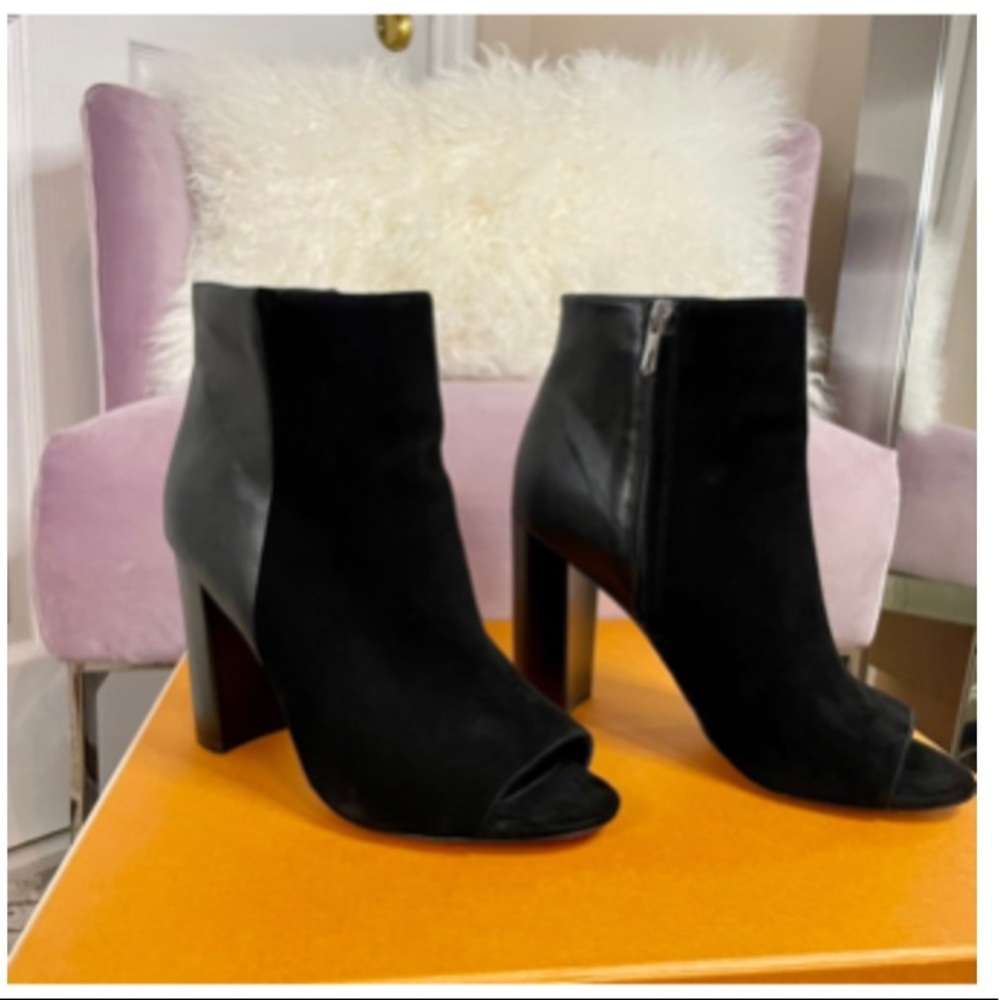 Sam Edelman Black Suede Peep Toe Booties Block Heel Size 9
